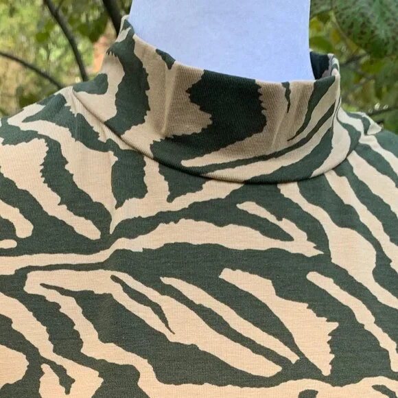 ASOS Noisy May Organic Cotton High Neck Zebra Print Top - Picture 4 of 15